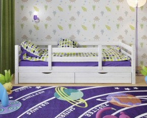 Детская кровать из массива березы Соня-5 (Белый/Лак) в Тавде - tavda.ok-mebel.com | фото