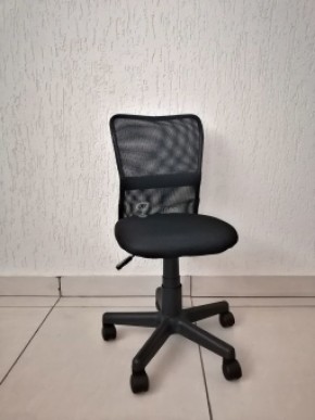 Кресло Barneo K-401 детское (черная ткань/сетка) в Тавде - tavda.ok-mebel.com | фото 1