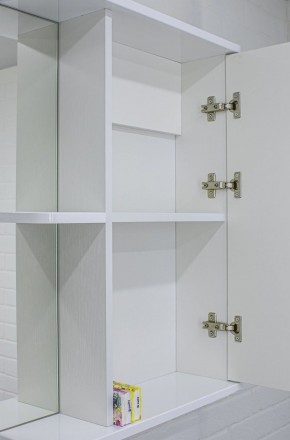 Шкаф-зеркало Норма 1-55 правый АЙСБЕРГ (DA1604HZ) в Тавде - tavda.ok-mebel.com | фото 6